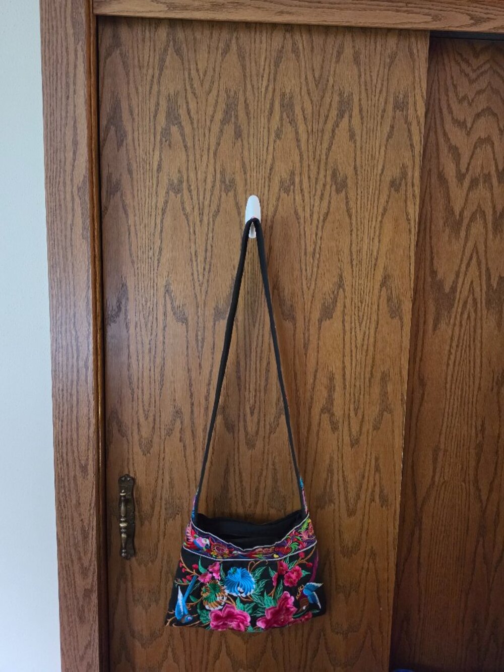 Thailand Embroidered Shoulder Bag Floral Birds Crossbody Purse Black